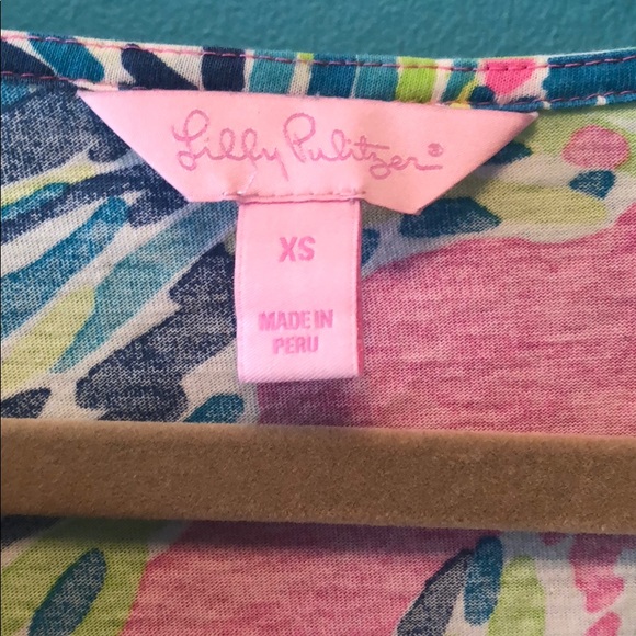 Lilly Pulitzer Braylen tunic. sz XS - Picture 2 of 2